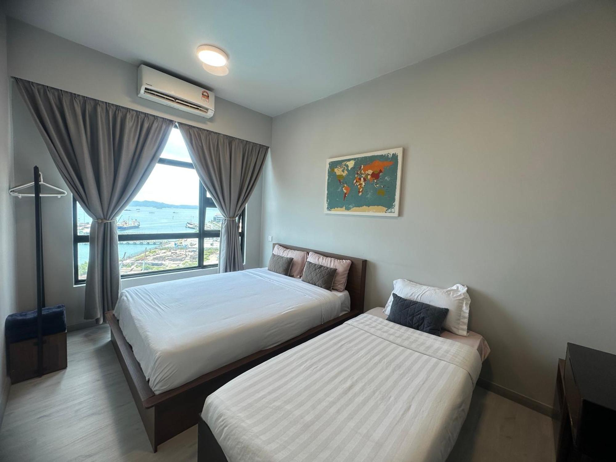 Jesselton Quay - Suite 1 By Staycation Suites Kk Kota Kinabalu Exterior photo